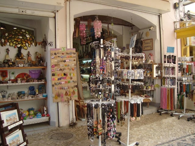 Tiendas de artesanías en Albufeira
